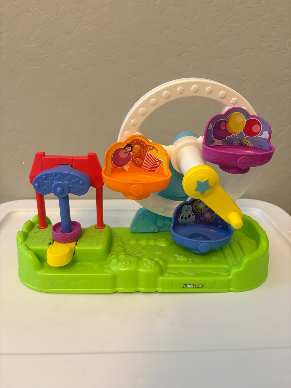 Fisher price little people Toy Story themed ferris wheel carnival playset works